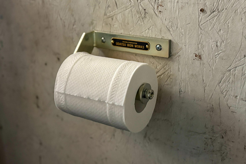 トイレットペーパーホルダー